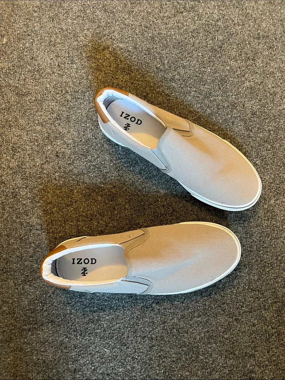 Izod Men’s Slip-On Canvas Loafers in Gray